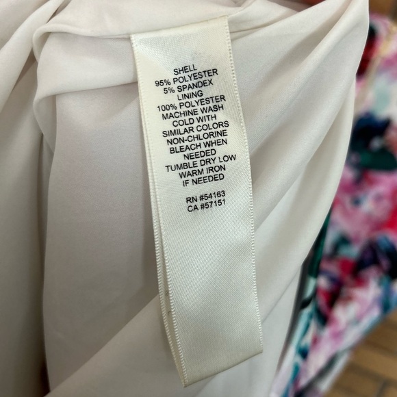 Eliza J Floral Print Scuba Fit & Flare Sleeveless Dress Women’s Size 6 - Picture 5 of 8